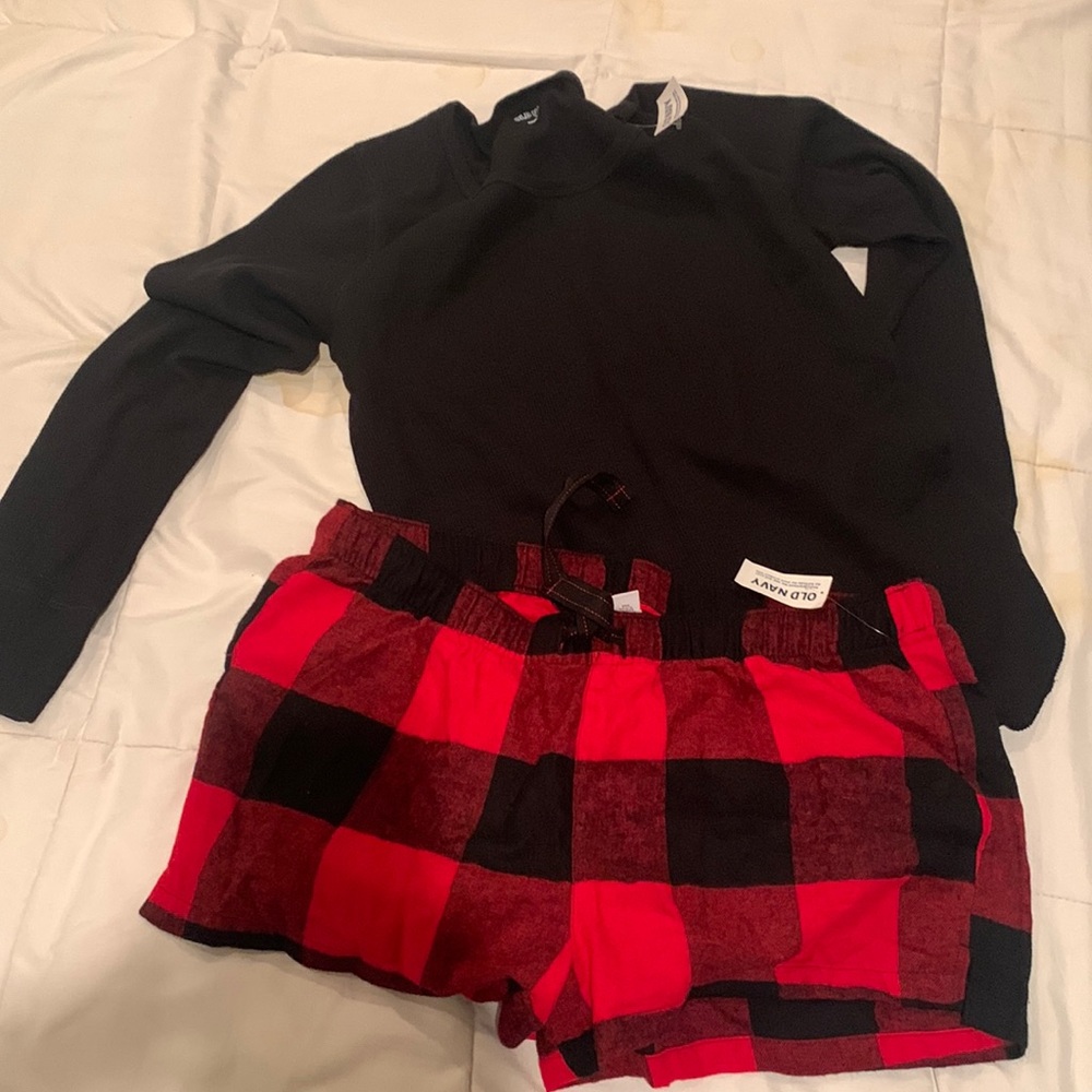 Old navy pajamas
